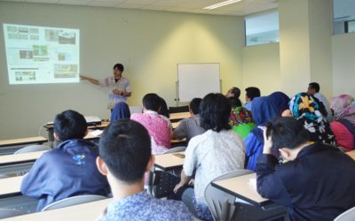 Kembali Gelar Kuliah Tamu, Program Pascasarjana Terapan PENS Hadirkan Dr. Kosuke Takano dari Kanagawa Institute of Technology