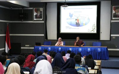 Memotivasi Mahasiswa untuk Membangun Start Up, PENS Gelar Kuliah Tamu