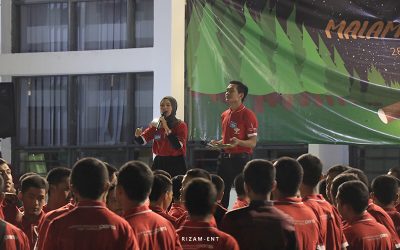 Pererat Hubungan Mahasiswa Baru 2019 melalui Malam Keakraban