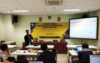 PENS Selenggarakan Seminar Edukasi untuk Perkembangan Website Institusi