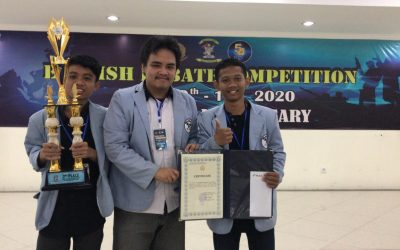 E2C PENS Raih Juara III Lomba Debat Bahasa Inggris di STTAL