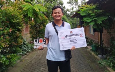 Lomba Vlog Kreatif KPU Banyuwangi : Mahasiswa PENS Sabet Juara 1