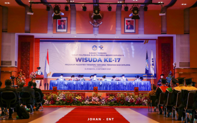 Luluskan 737 Wisudawan, PENS Helat Sidang Senat Terbuka Wisuda ke-17